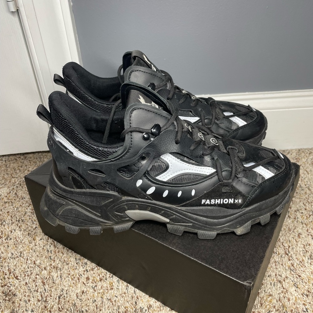 Sport Shoes
